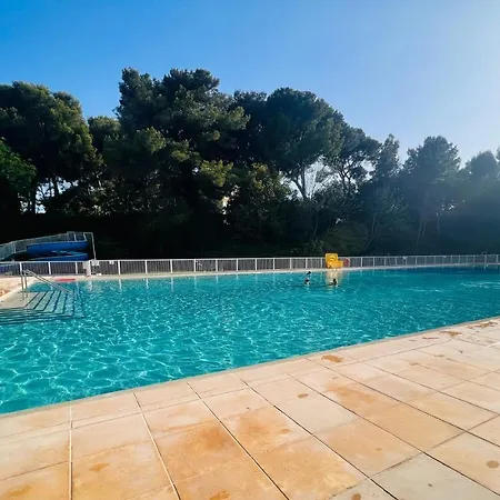 Appartement Domaine De La Coudouliere, Vue Mer, Plage, Piscine Et Parc